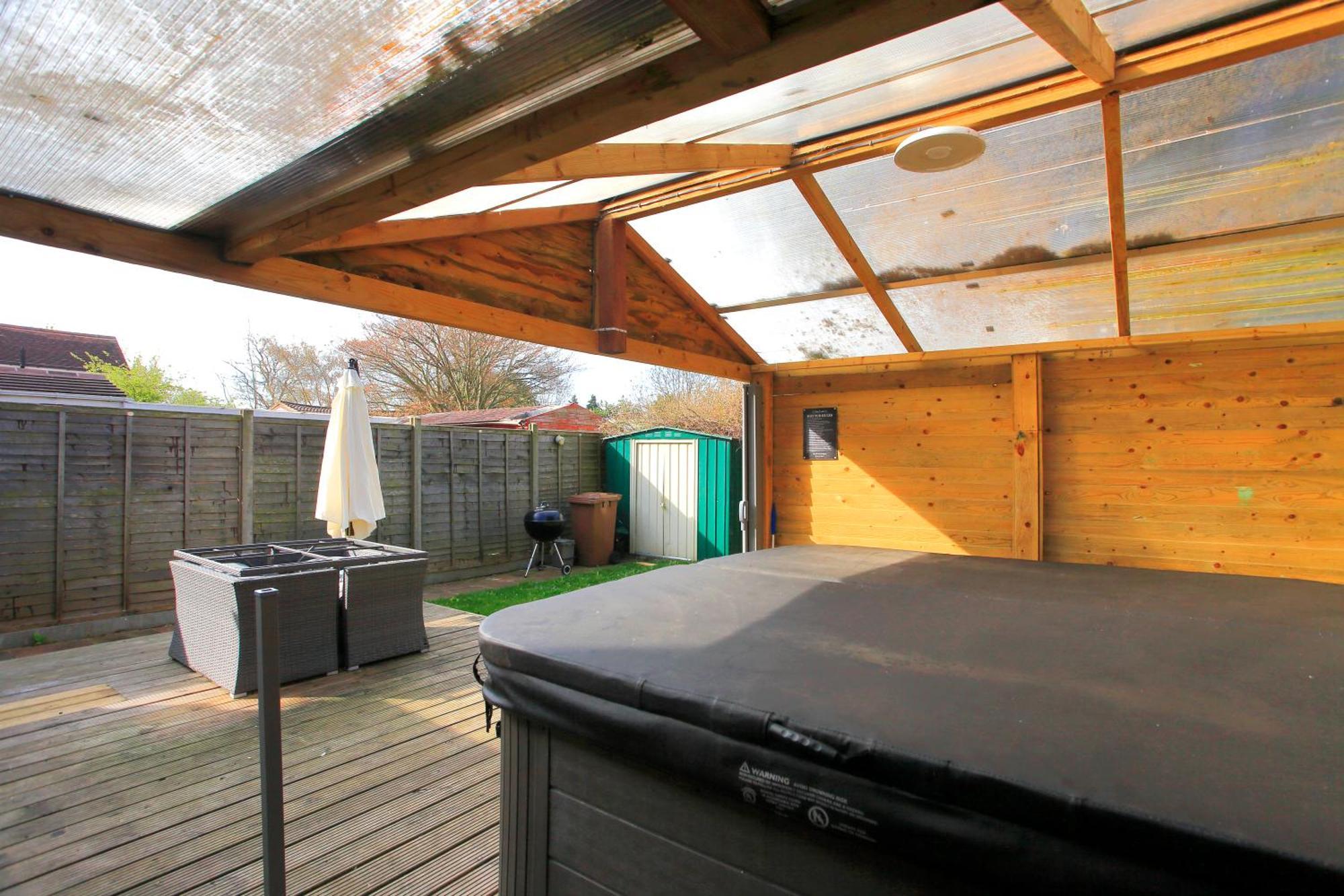 Luxury Hot Tub Entertainment Room Central Park Peterborough Exterior foto